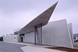 Zaha Hadid Architects, Vitra brandweerkazerne, 1990-'93, Weil am Rhein. Foto via Zaha Hadid Architects