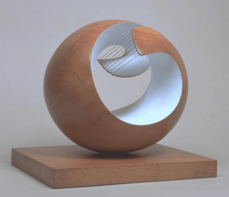 Dame Barbara Hepworth, Pelagos, 1946 © Bowness, Hepworth Estate. Foto: Tate Britain 